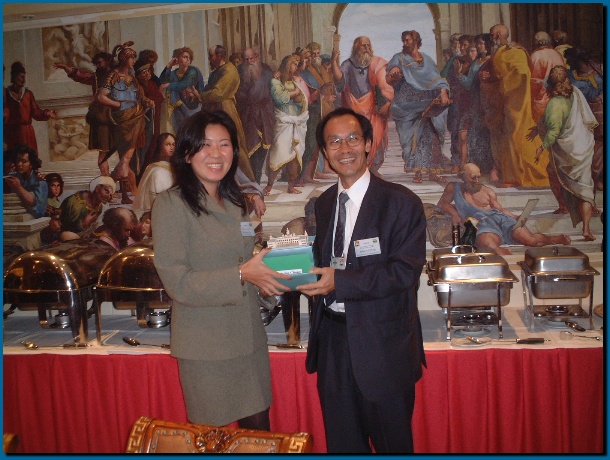 602x451 pixels (134K)